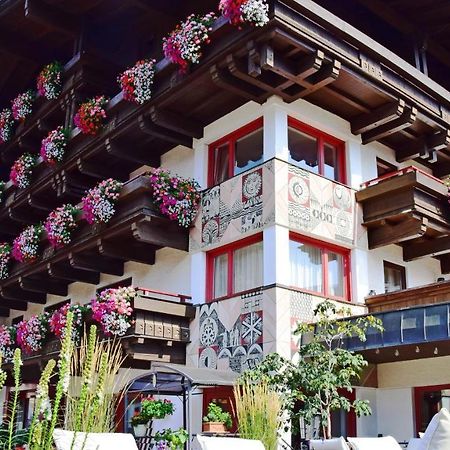 Hotel & Art Kristiana Saalbach-Hinterglemm Zewnętrze zdjęcie