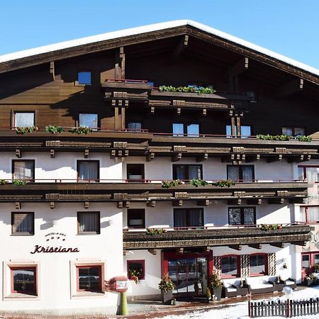 Hotel & Art Kristiana Saalbach-Hinterglemm Zewnętrze zdjęcie