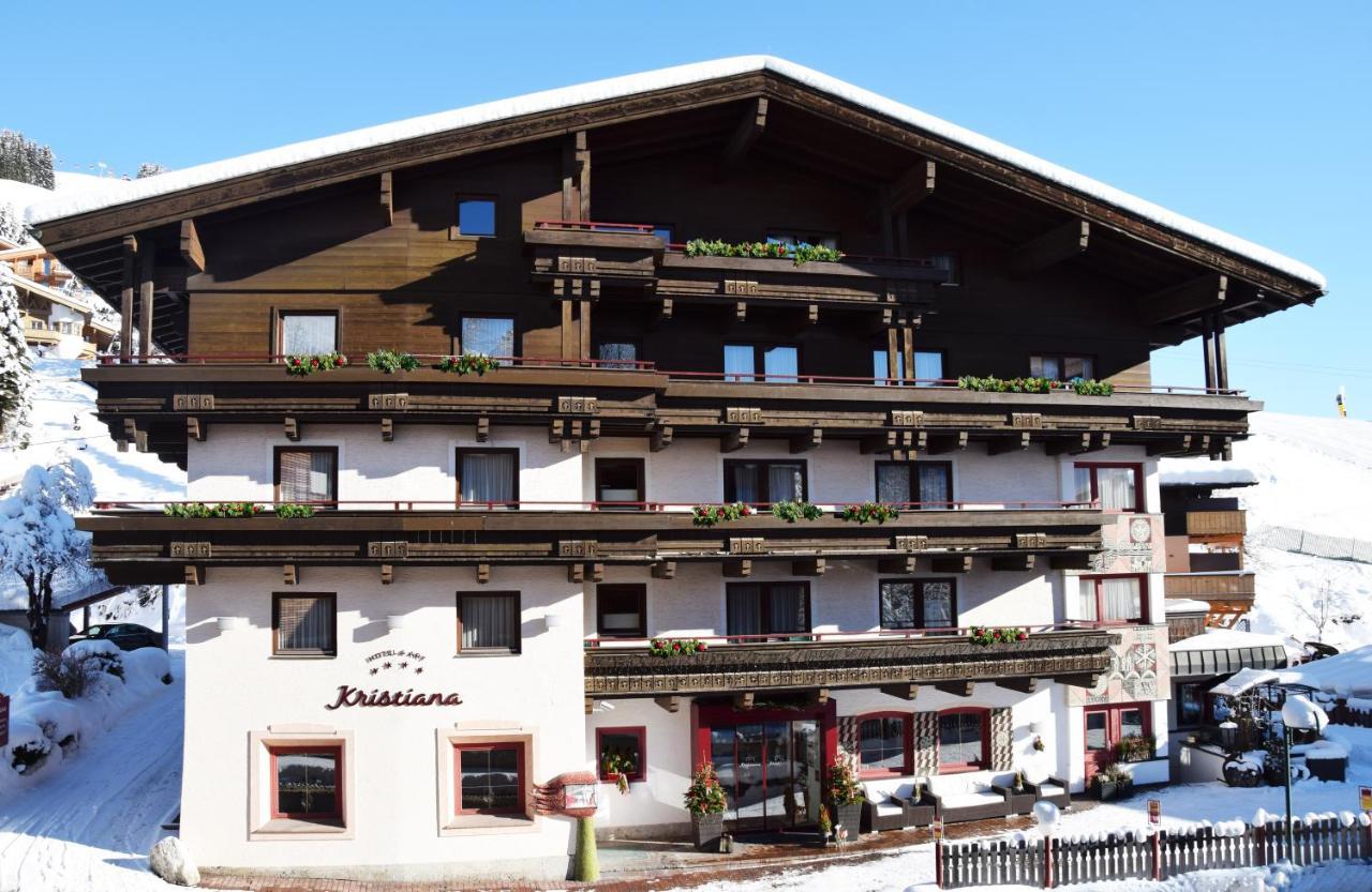 Hotel & Art Kristiana Saalbach-Hinterglemm Zewnętrze zdjęcie